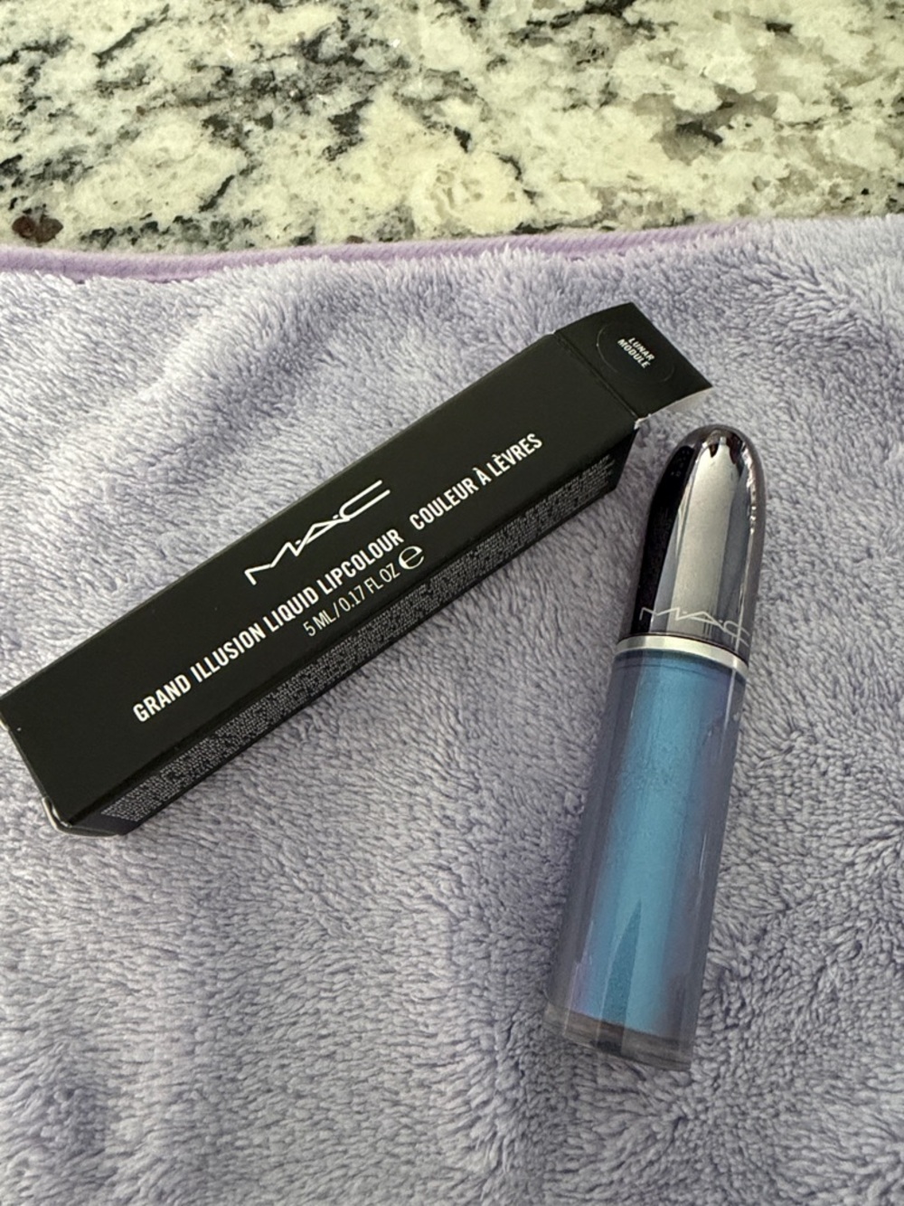 MAC Grand Illusion Liquid Lipcolour - Lunar Module Discontinued NIB